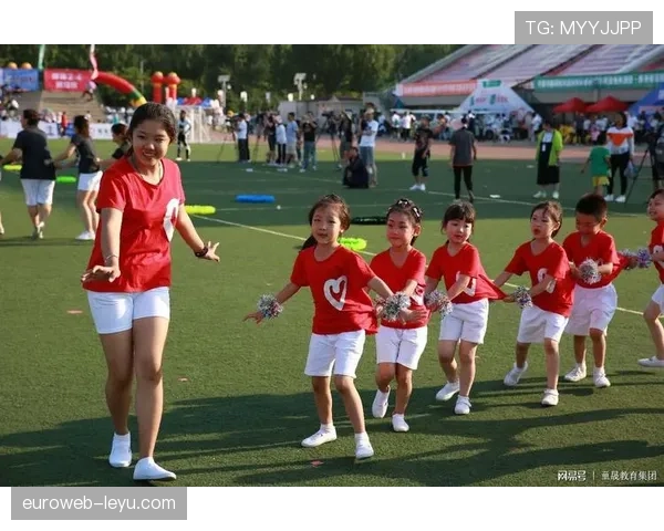 中国足球燃情时刻：热泪背后的坚持与精神令人动容