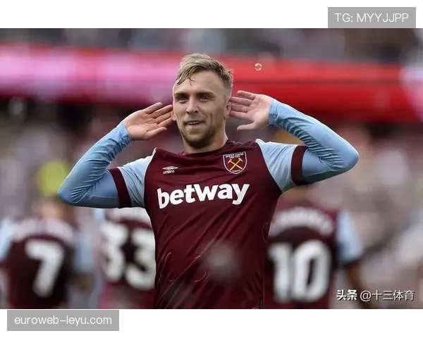 穆里略状态回暖,英超赛场闪耀成防线新星 穆里略状态回暖,英超赛场闪耀成防线新星