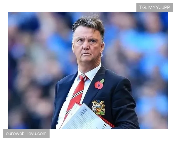 范加尔重返巴萨,战术大师掌舵开启复兴新篇章 范加尔重返巴萨,战术大师掌舵开启复兴新篇章