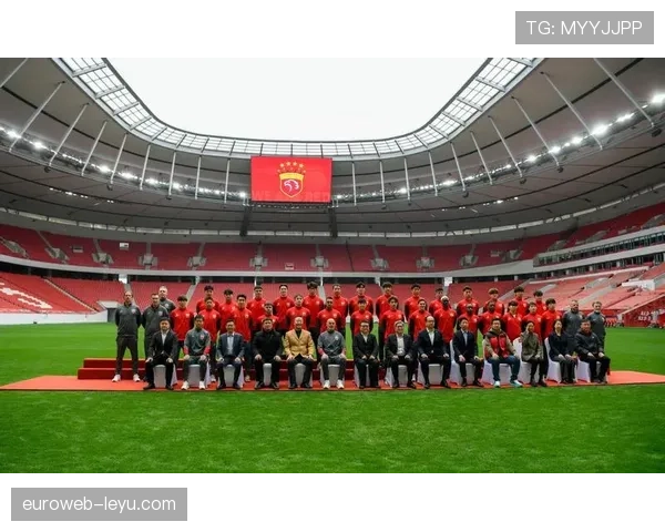 上海海港队歌《海港之歌》发布，展现球队精神风貌