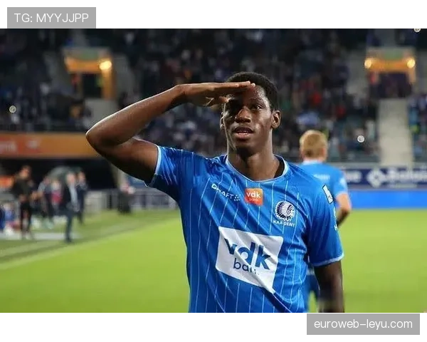 乔纳森·戴维 vs 伊萨克:稳定与天赋的对比 乔纳森·戴维 vs 伊萨克:稳定与天赋的对比